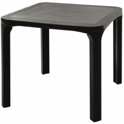 Tables en rotin Ole...